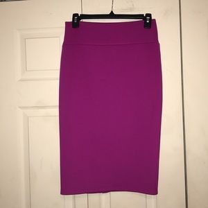 Pink pencil skirt